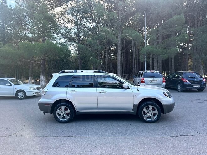 Mitsubishi Outlander 2003, 295,800 km - 2.4 l - Bakı