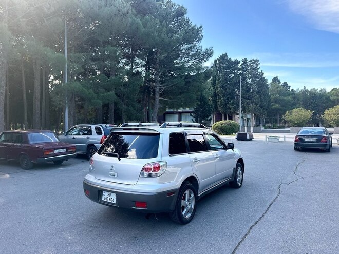 Mitsubishi Outlander 2003, 295,800 km - 2.4 l - Bakı