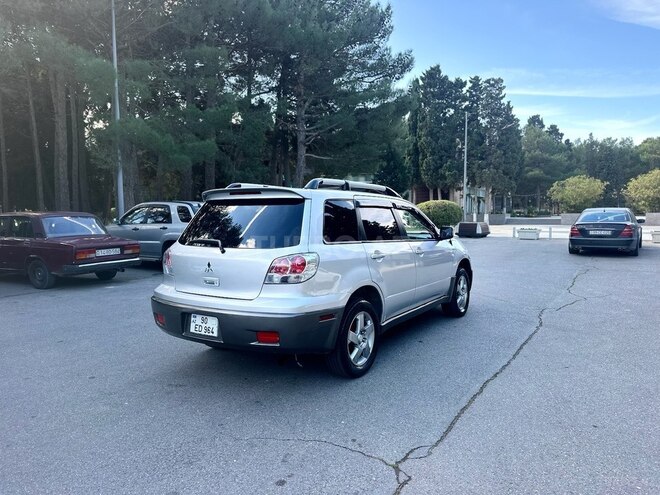 Mitsubishi Outlander 2003, 295,800 km - 2.4 l - Bakı