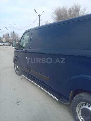 Ford Transit Custom-3