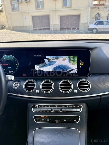 Mercedes E 300 de 2022, 140,000 km - 2.0 л - Bakı