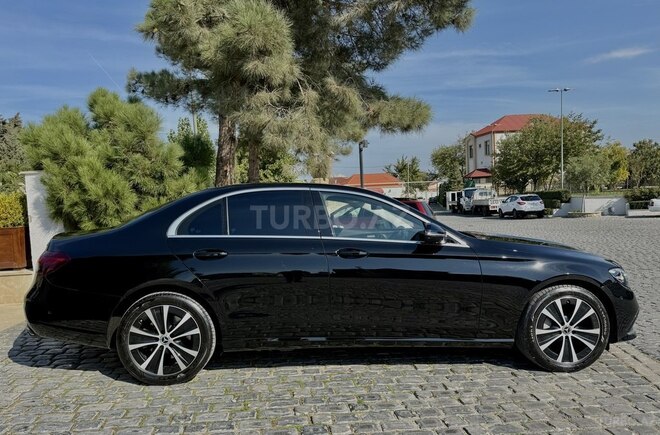 Mercedes E 300 de 2022, 140,000 km - 2.0 л - Bakı