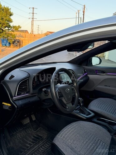 Hyundai Elantra 2016, 209,215 km - 2.0 л - Bakı