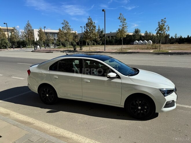 Skoda Rapid-3