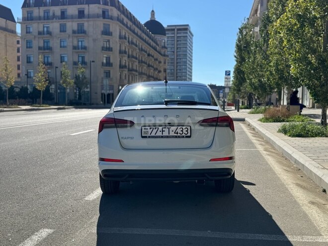Skoda Rapid-5