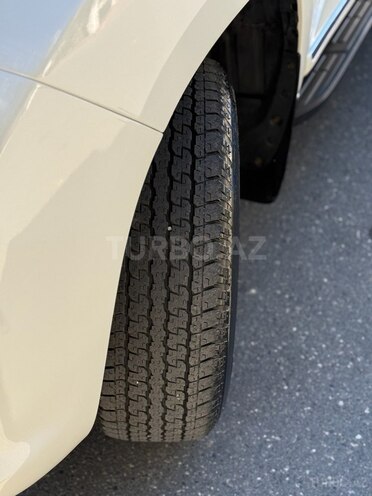 Toyota Land Cruiser Prado 2012, 182,000 km - 2.7 l - Bakı