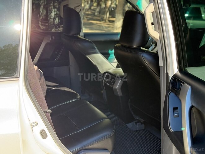 Toyota Land Cruiser Prado 2012, 182,000 km - 2.7 l - Bakı