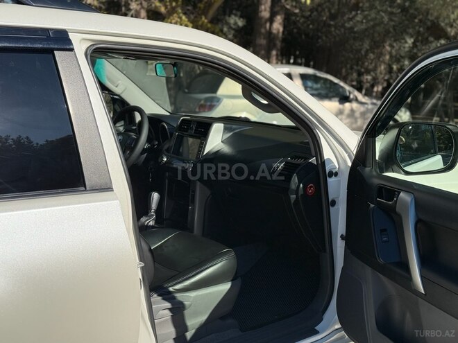 Toyota Land Cruiser Prado 2012, 182,000 km - 2.7 l - Bakı