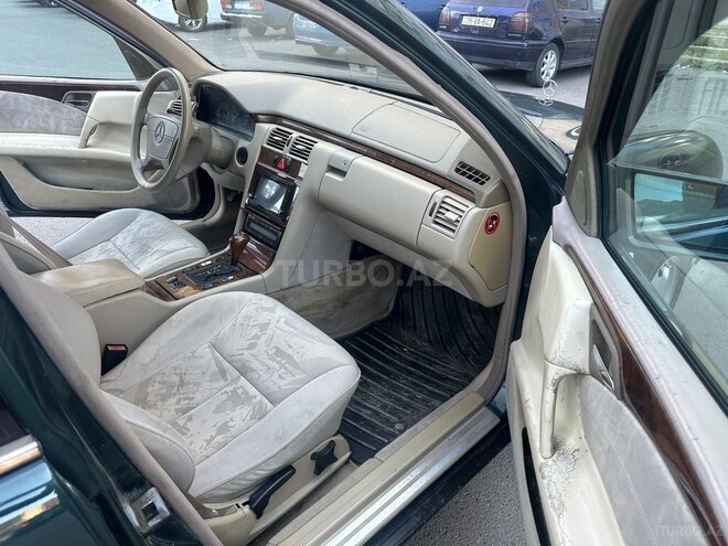 Mercedes E 200 1998, 342,157 km - 2.0 l - Gəncə