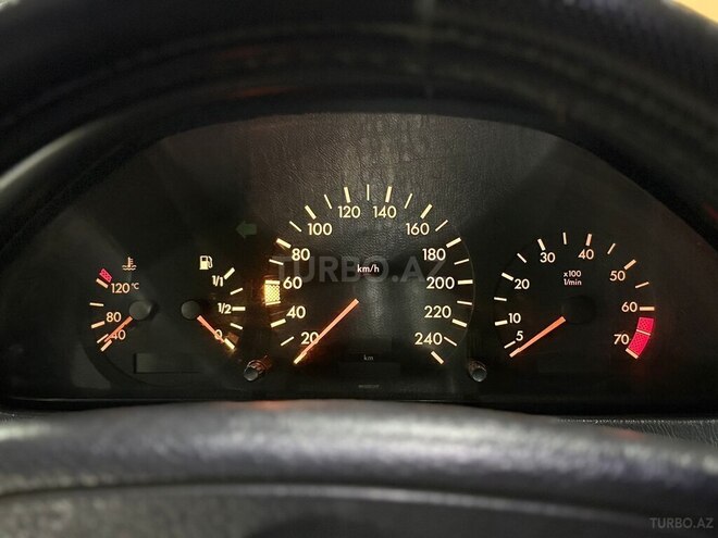 Mercedes C 180 1995, 345,000 km - 1.8 l - Gəncə