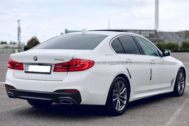 BMW 520 2019, 131,000 km - 2.0 l - Bakı
