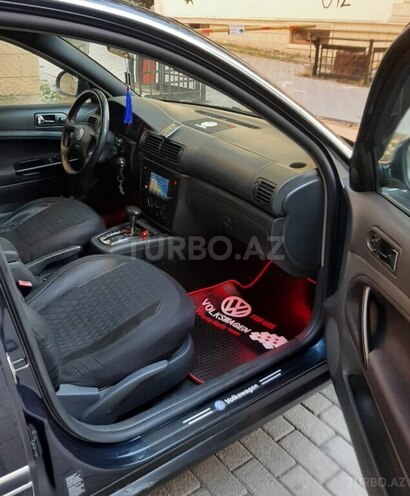 Volkswagen Passat 2004, 338,000 km - 1.8 l - Bakı