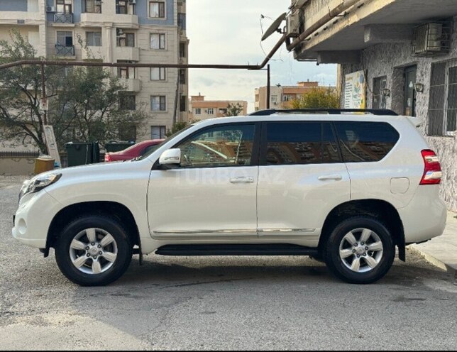 Toyota Land Cruiser Prado 2014, 50,000 km - 2.7 л - Bakı