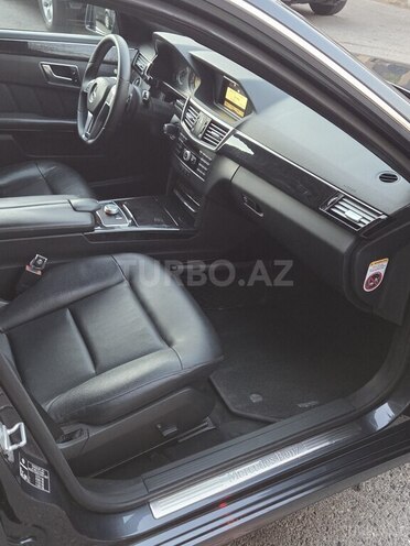 Mercedes E 220 2011, 375,000 km - 2.1 l - Bakı