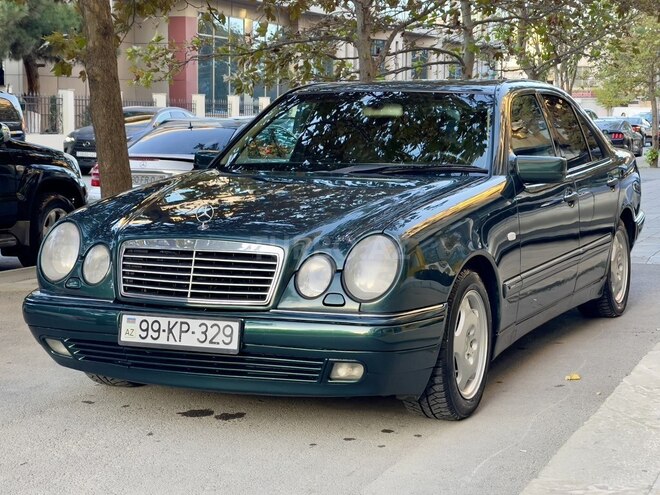 Mercedes E 240 1999, 350,000 km - 2.4 l - Bakı