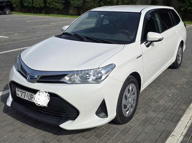 Toyota Corolla Fielder 2019, 180,000 km - 1.5 л - Yevlax