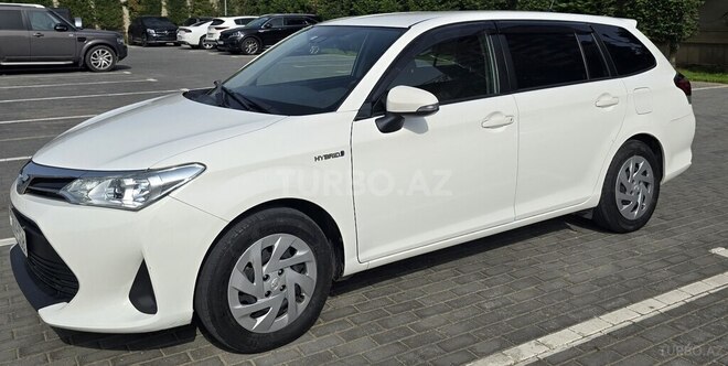 Toyota Corolla Fielder 2019, 180,000 km - 1.5 л - Yevlax