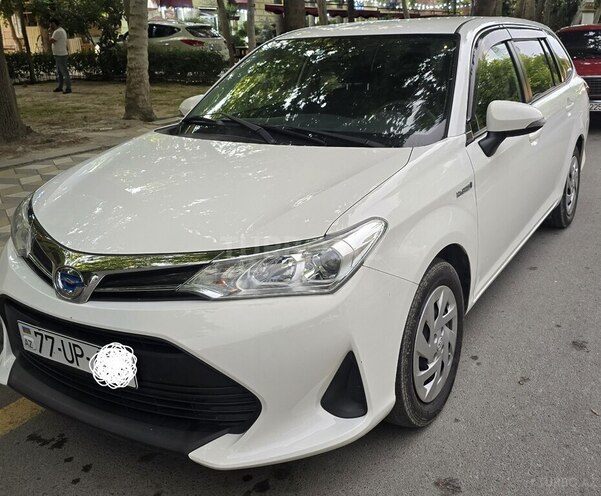 Toyota Corolla Fielder 2019, 180,000 km - 1.5 л - Yevlax