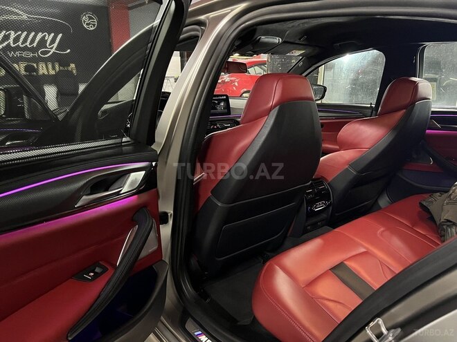 BMW M5 2018, 33,500 km - 4.4 l - Bakı