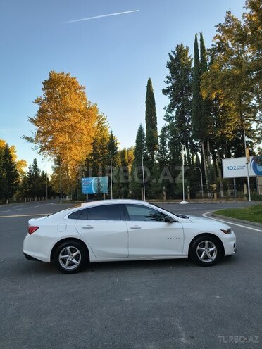 Chevrolet Malibu-3