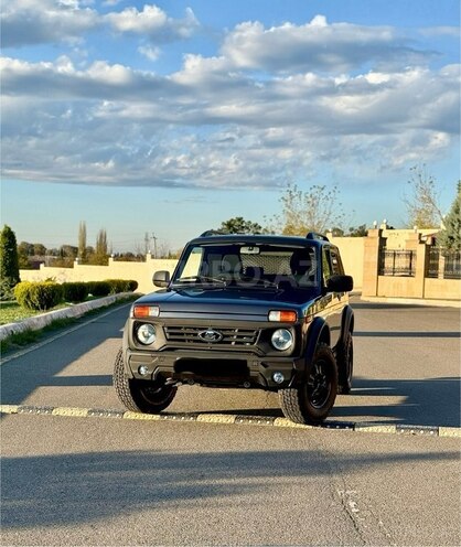 LADA (VAZ) Niva Bronto 2023, 43,000 km - 1.7 l - Gəncə