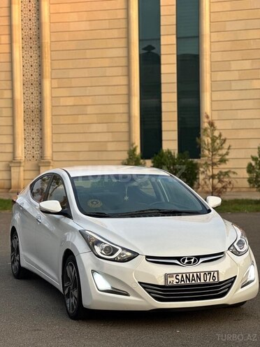 Hyundai Elantra 2015, 204,387 km - 1.8 л - Bakı