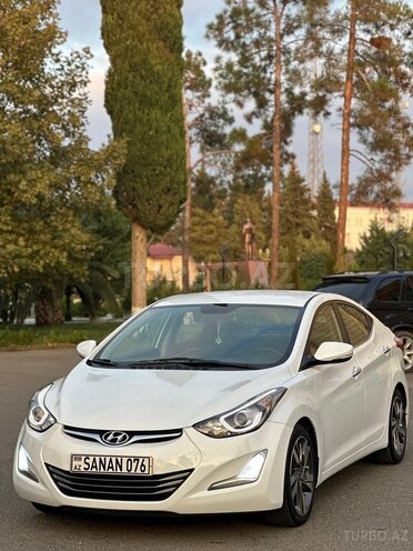Hyundai Elantra 2015, 204,387 km - 1.8 л - Bakı