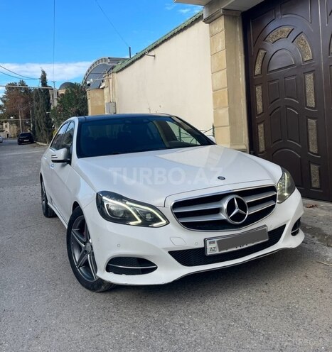 Mercedes E 250 4MATIC 2014, 360,000 km - 2.1 л - Bakı