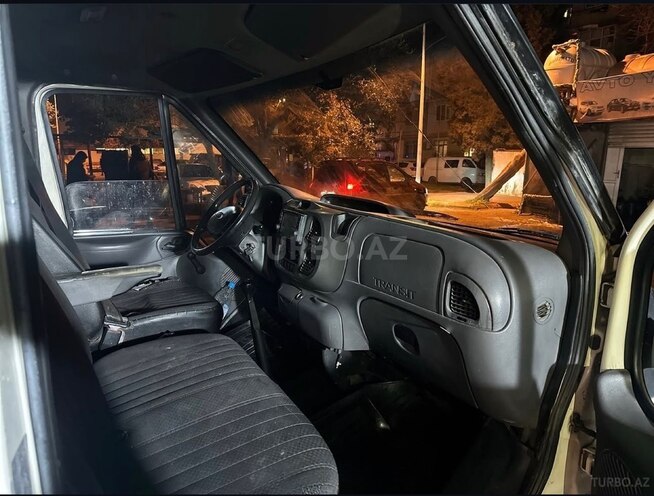 Ford Transit 2003, 680,000 km - 2.4 л - Bakı
