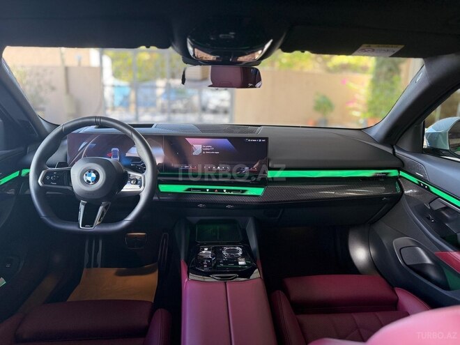 BMW 520 2024, 22,000 km - 2.0 l - Bakı