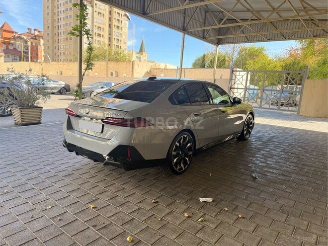 BMW 520 2024, 22,000 km - 2.0 l - Bakı