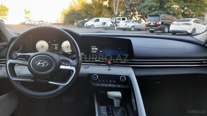 Hyundai Elantra 2021, 58,000 km - 2.0 l - Bakı