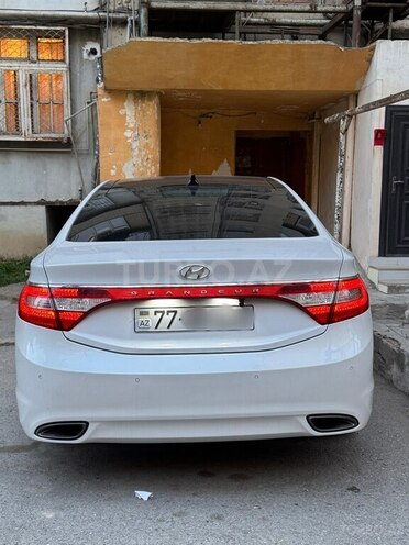 Hyundai Grandeur 2013, 188,000 km - 2.4 л - Bakı