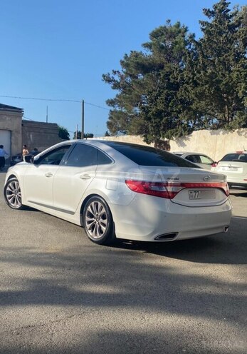 Hyundai Grandeur 2013, 188,000 km - 2.4 л - Bakı