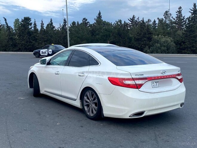 Hyundai Grandeur 2013, 188,000 km - 2.4 л - Bakı