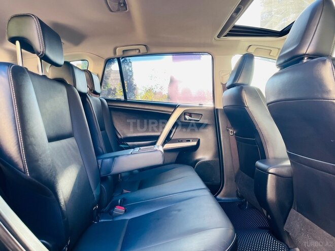 Toyota RAV4 2017, 108,000 km - 2.0 l - Bakı