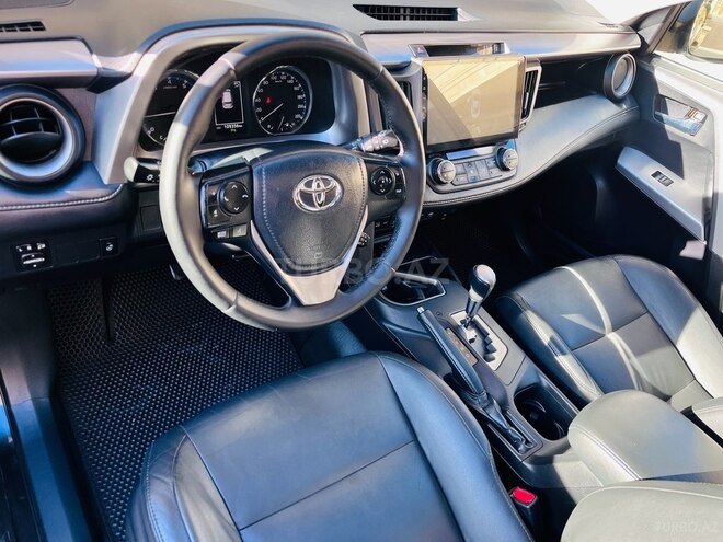 Toyota RAV4 2017, 108,000 km - 2.0 l - Bakı