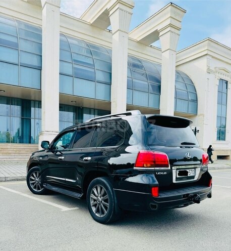 Lexus LX 570-3