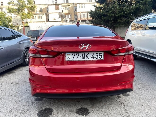 Hyundai Elantra 2017, 130,000 km - 2.0 л - Bakı