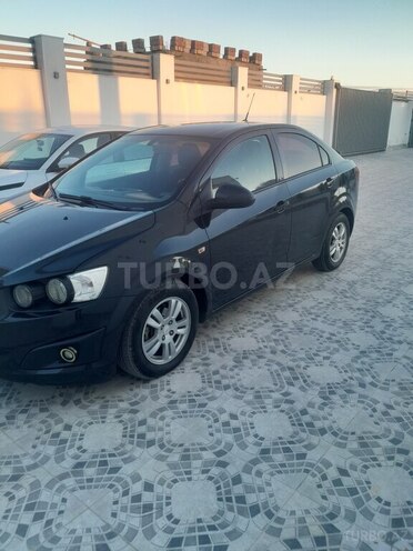 Chevrolet Aveo-2
