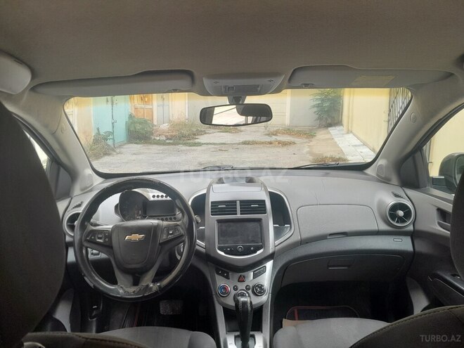 Chevrolet Aveo-4