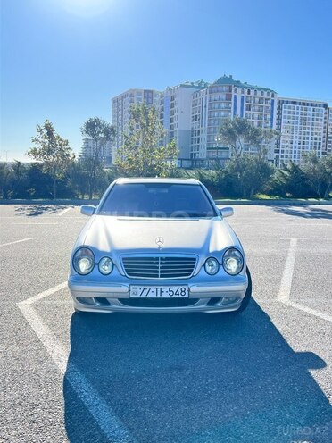Mercedes E 240 1999, 511,000 km - 2.6 л - Sumqayıt