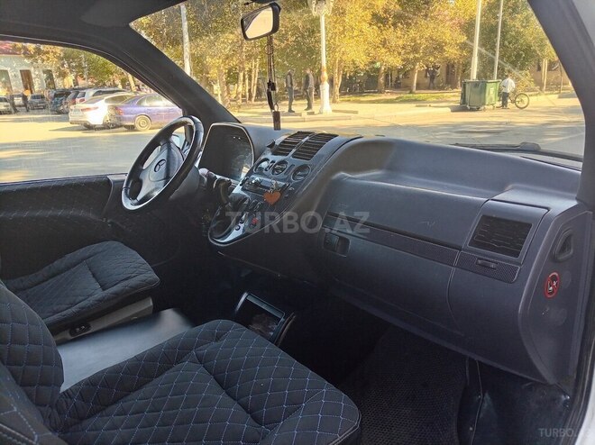Mercedes  1999, 424,000 km - 2.1 л - Yevlax
