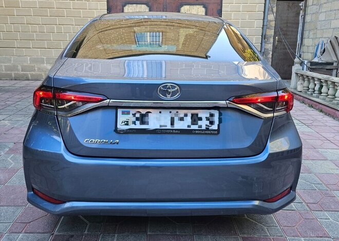 Toyota Corolla 2021, 56,870 km - 1.6 l - Bakı