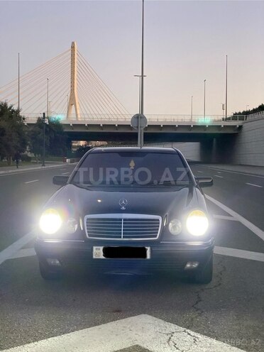 Mercedes E 220 1998, 430,000 km - 2.2 l - Bakı
