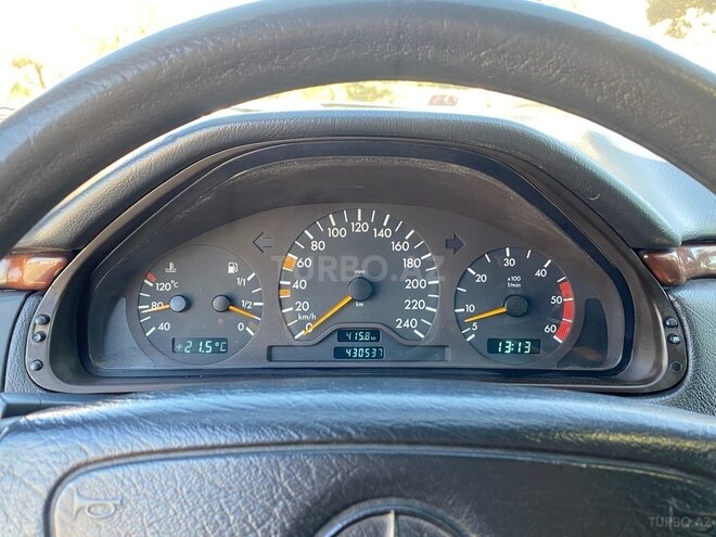 Mercedes E 220 1998, 430,000 km - 2.2 l - Bakı