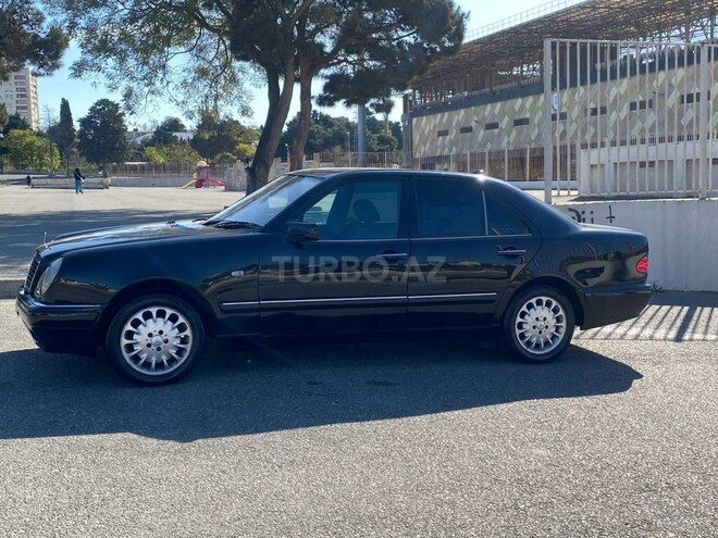 Mercedes E 220 1998, 430,000 km - 2.2 l - Bakı