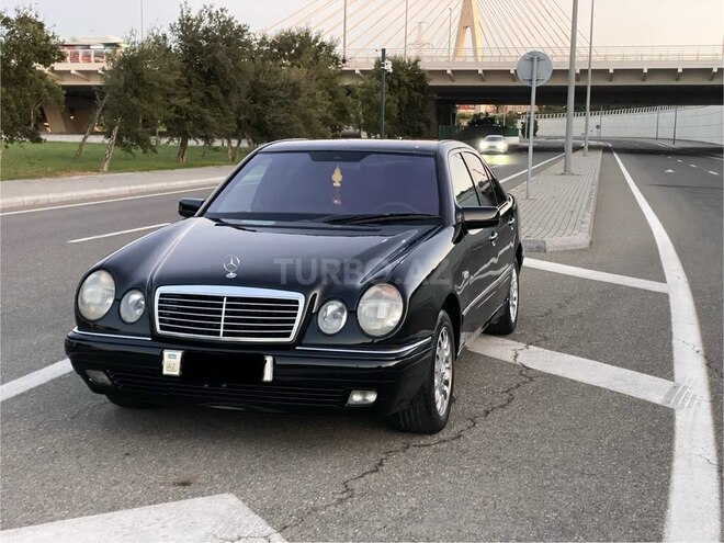 Mercedes E 220 1998, 430,000 km - 2.2 l - Bakı
