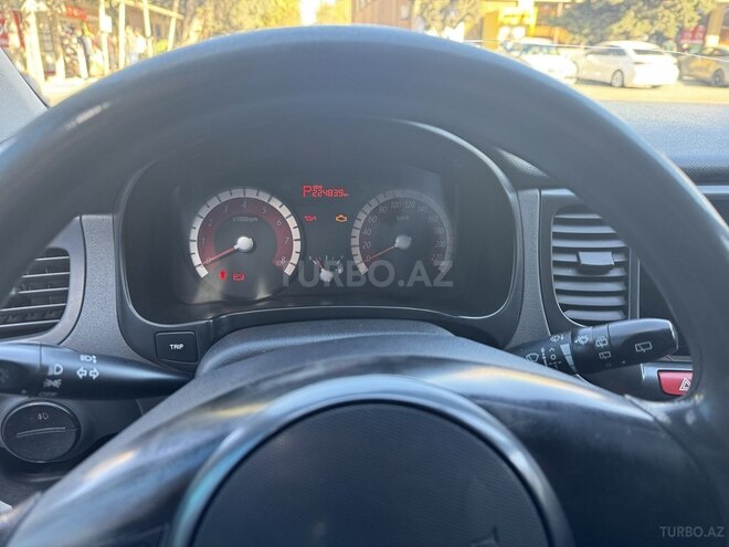 Kia Rio 2010, 224,839 km - 1.4 l - Bakı