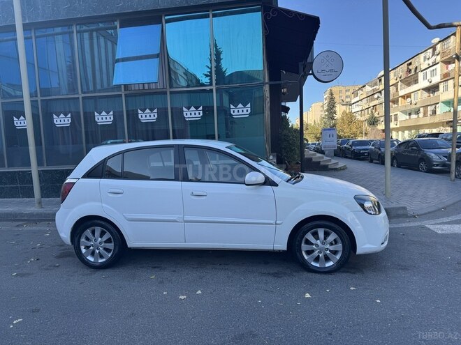Kia Rio 2010, 224,839 km - 1.4 l - Bakı